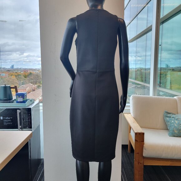 Slate and Willow Cutout Hem Colorblock Sheath - Picture 4 of 7